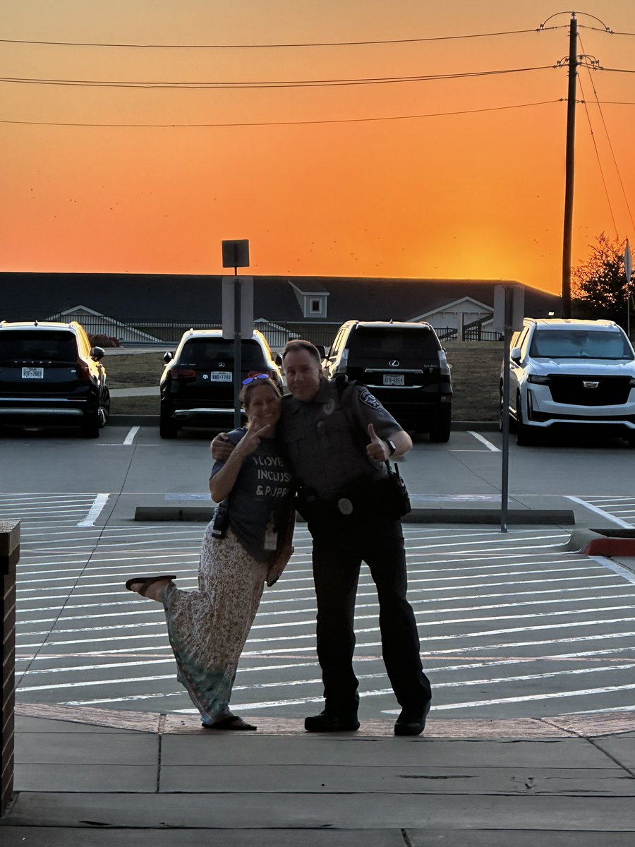 Our <a href="/McClureMarshals/">McClure Marshals</a> Officer Steve to the rescue!! We ❤️ Officer Steve!