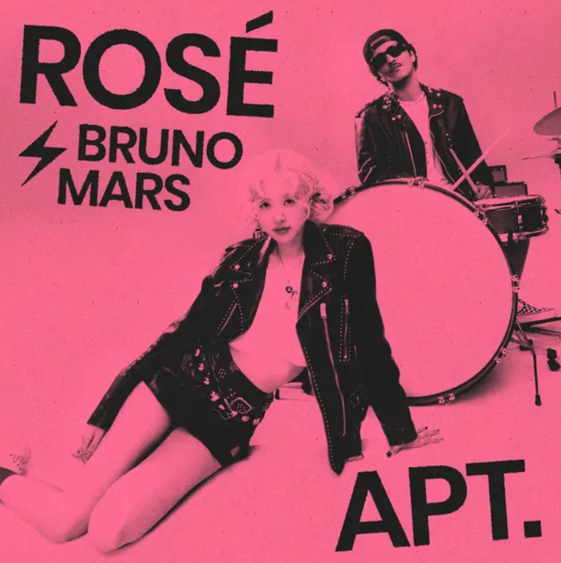 chartdata's tweet photo. #ROSÉ and Bruno Mars' "Apt." remains at #1 on the global Spotify chart with a new daily high of 14.18 million streams, up 22%.

It has now spent 2 days at #1. https://t.co/k87XzunpSL