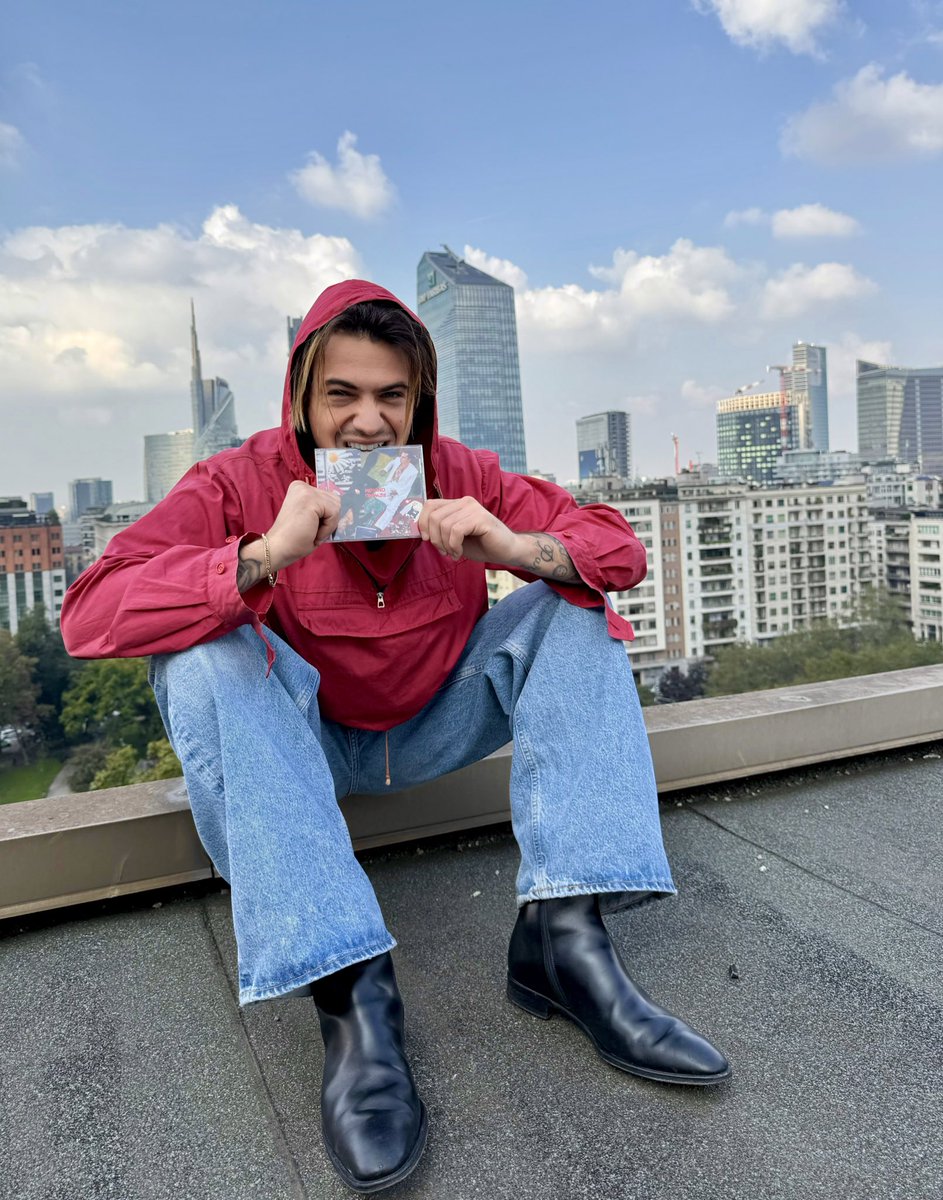 Federico Rossi tweet media