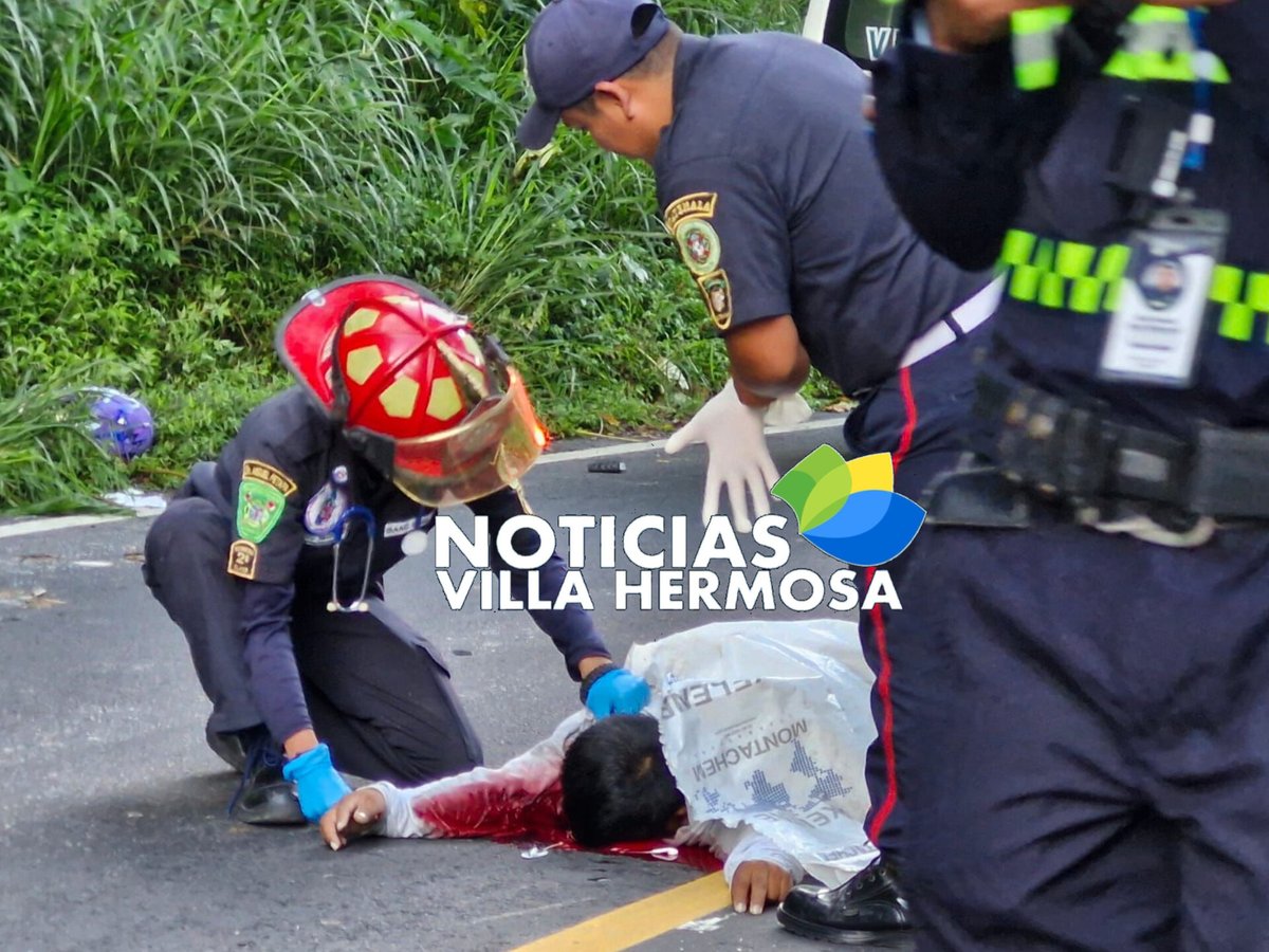 #URGENTE | Motorista fallecido sobre el km 18.5 ruta a Villa Canales. 

Una fémina y un menor resultaron heridos y son trasladados al hospital de Villa Nueva .

Bomberos Municipales departamentales cubren la emergencia.

<a href="/vichoguate/">Vichoguate</a> <a href="/TN23NOTICIAS/">TN23</a> <a href="/VinicioTVGT/">Vinicio Fuentes</a> <a href="/soy_502/">Soy 502</a> <a href="/chapintv_/">Chapin TV</a>