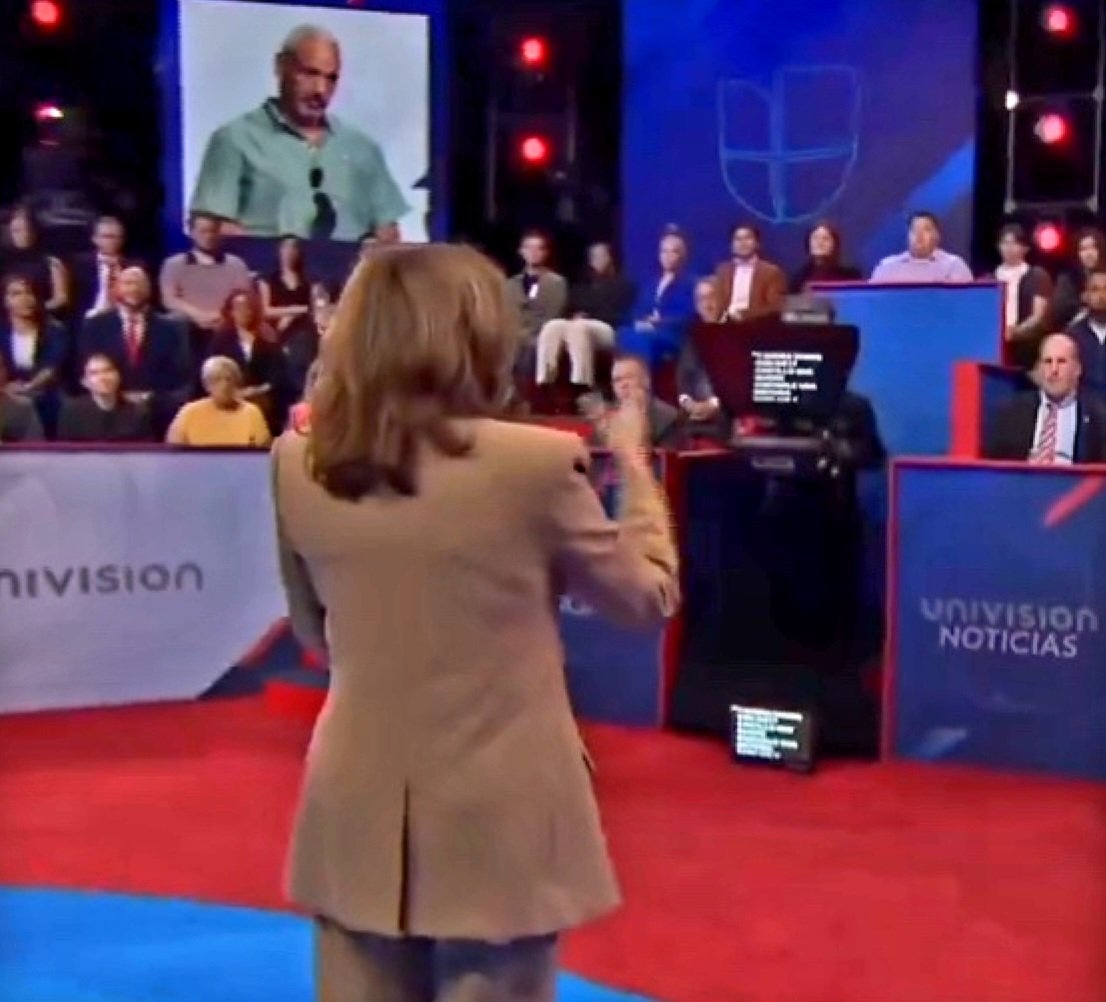 TheMightyWord's tweet image. Consider this, the election is unique because we have a contrast between President Trump, who is a successful former president, and Kamala Harris, who has proven to be the worst vice president in our nation's history.

Kamala is not a pig in a poke she is a pig with a record.