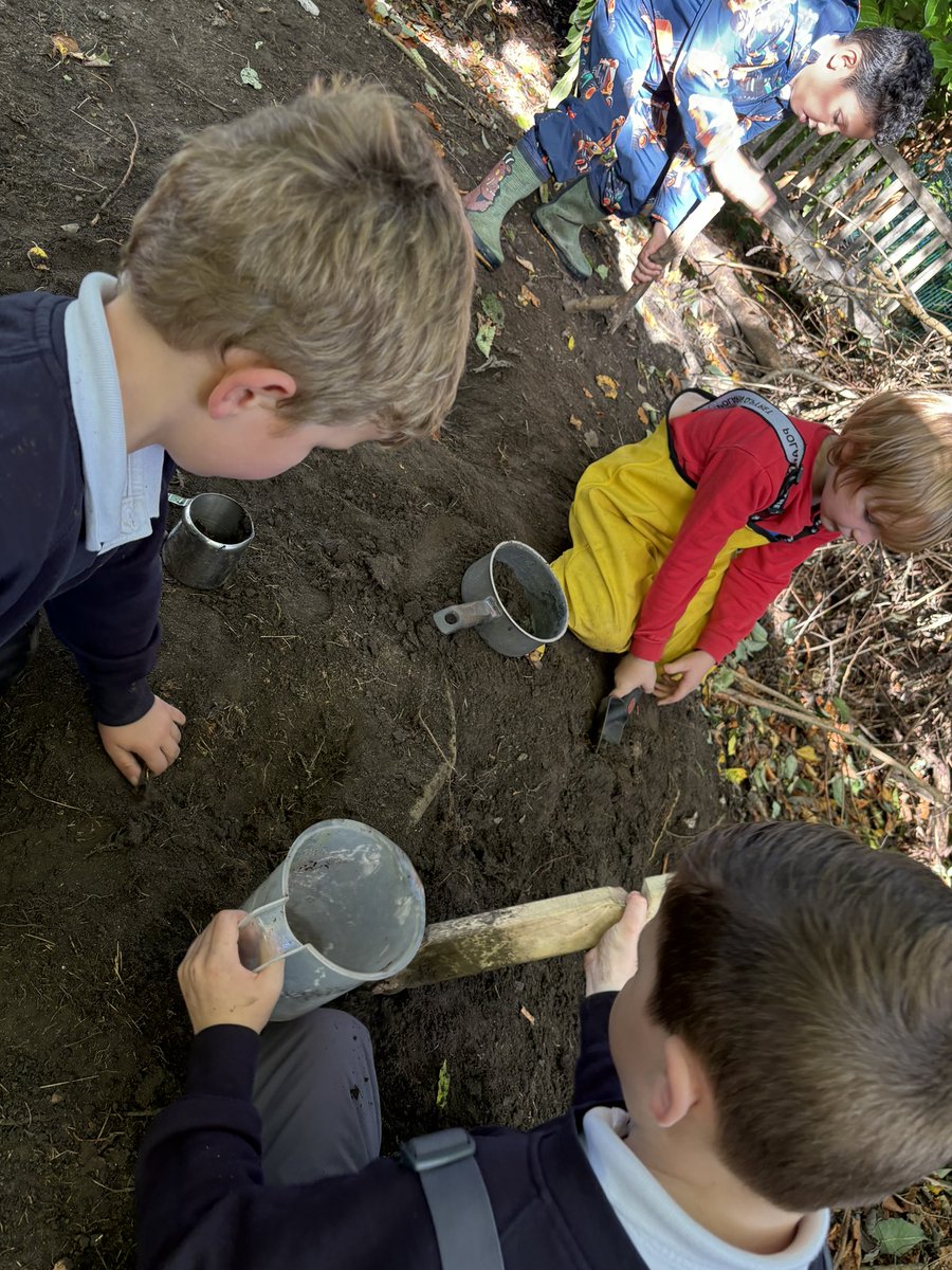 St.Hilda's Primary tweet media