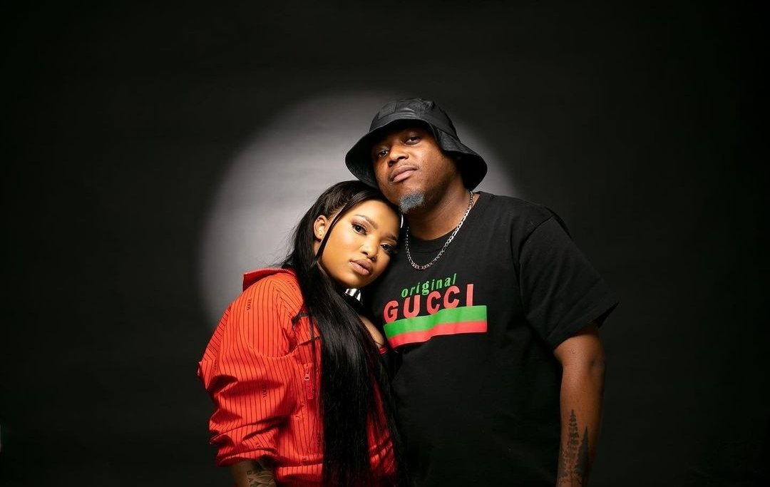 L E S E D I tweet media