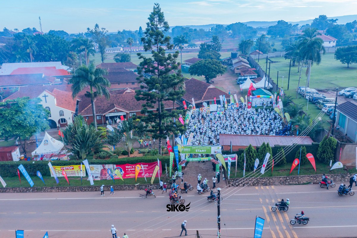 dickson_siko's tweet photo. The #CURErun24 as it went down. #SikoIsHere #RunToSaveALife #DronesForGood
πΈ @SikoConsultsLtd https://t.co/NJBldTHo1Q