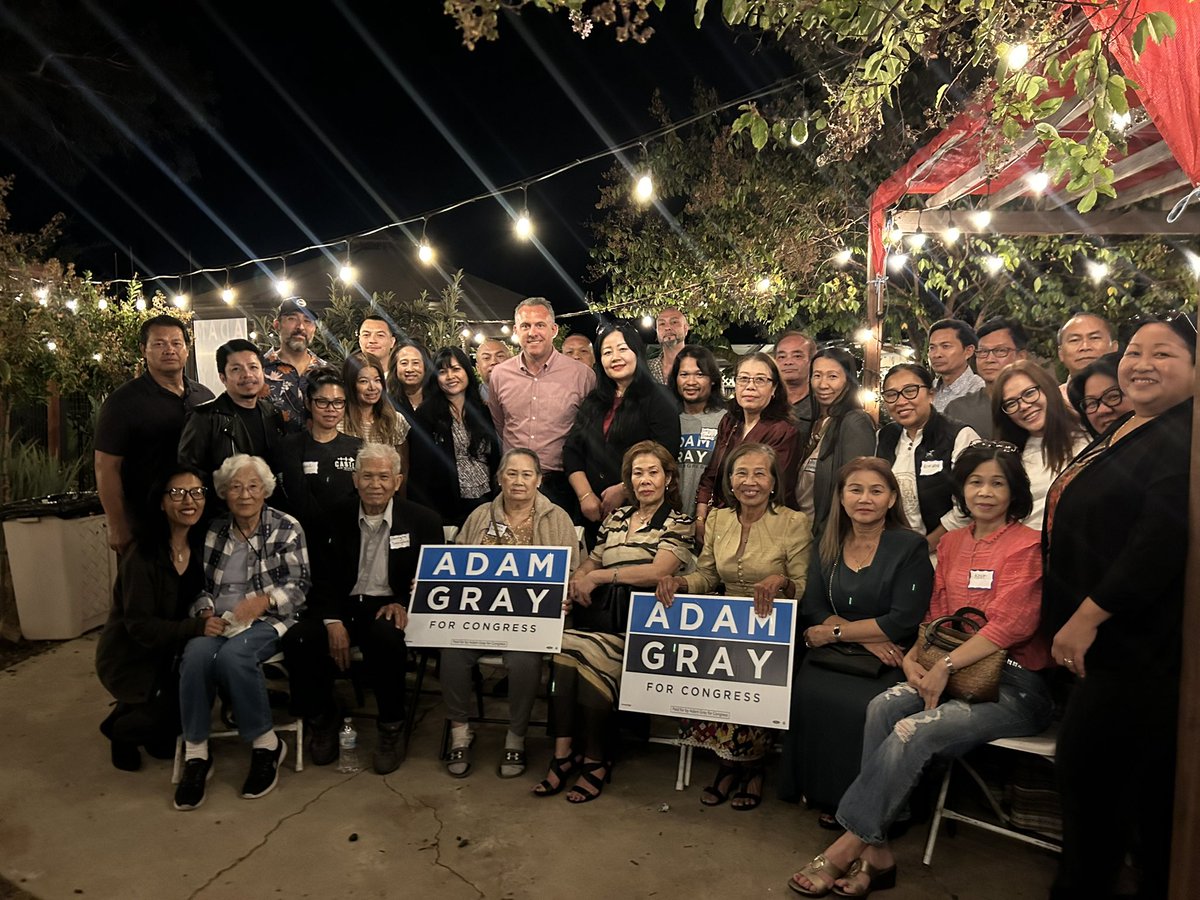 Thank you to everyone who joined us for dinner and conversation last night in Merced! Our community is ready for a leader who’s loyal to our Valley. Let’s get this done.