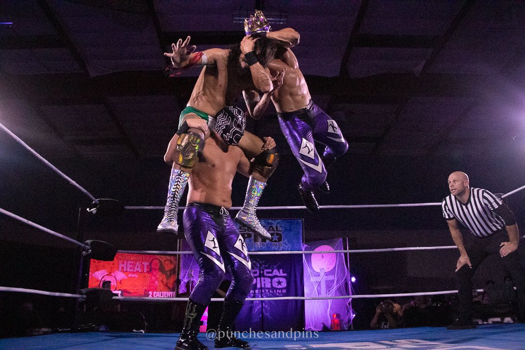 TheeSpaceHippie's tweet image. Go check out some photos I took of some rasslin’
#prowrestling #njpw #wrestling #aew #canon #sportsphotography #wwe @njpwglobal instagram.com/punchesandpins…