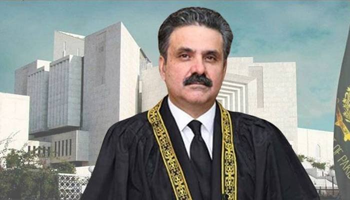 #AliAminGandapur
فیصلہ آ گیا۔
جسٹس یحیی آفریدی نئے چیف جسٹس آف پاکستان ۔ پارلیمانی کمیٹی کا فیصلہ۔
کوئی کسی بھول میں نہ رہے اسکو ہم نے لگایا یہ ہمارا بندہ ہے، یہ میرٹ پہ فیصلے کرے گا اس کا ماضی ڈھکا چھپا نہیں ہے۔
<a href="/ajmaljami/">Ajmal Jami</a>
<a href="/InsafPK/">Tehreek-e-Insaf</a> 
<a href="/PTIofficial/">PTI</a> 
<a href="/PTISPOfficial/">PTI South Punjab</a>