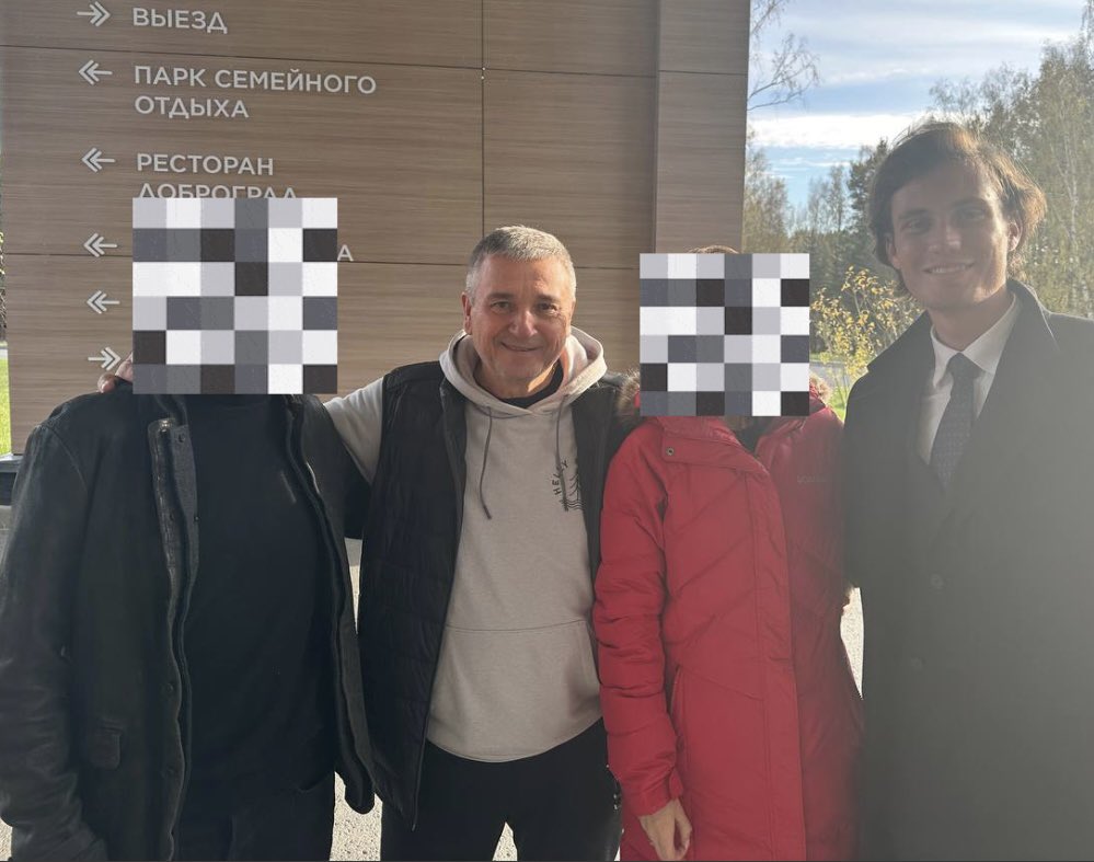 PStramezzi's tweet image. At Dobrograd with @Maria_Butina and Vladimir Sedov (founder of Dobrograd). Read more about this wonderful place on the third and fourth photo attached in this post