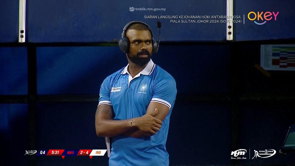 SportsArena1234's tweet photo. 🏑INDIA BEAT HOST MALAYSIA 4-2 AT SULTAN OF JOHOR CUP
India beat Malaysia in the 3rd match of the Sultan of Johor Cup.
Shardanand (PC), Arshdeep, Priyobrata & Rohit (PC) scored for Team India.
Next vs Australia
23 Oct https://t.co/f2R56PPeRf