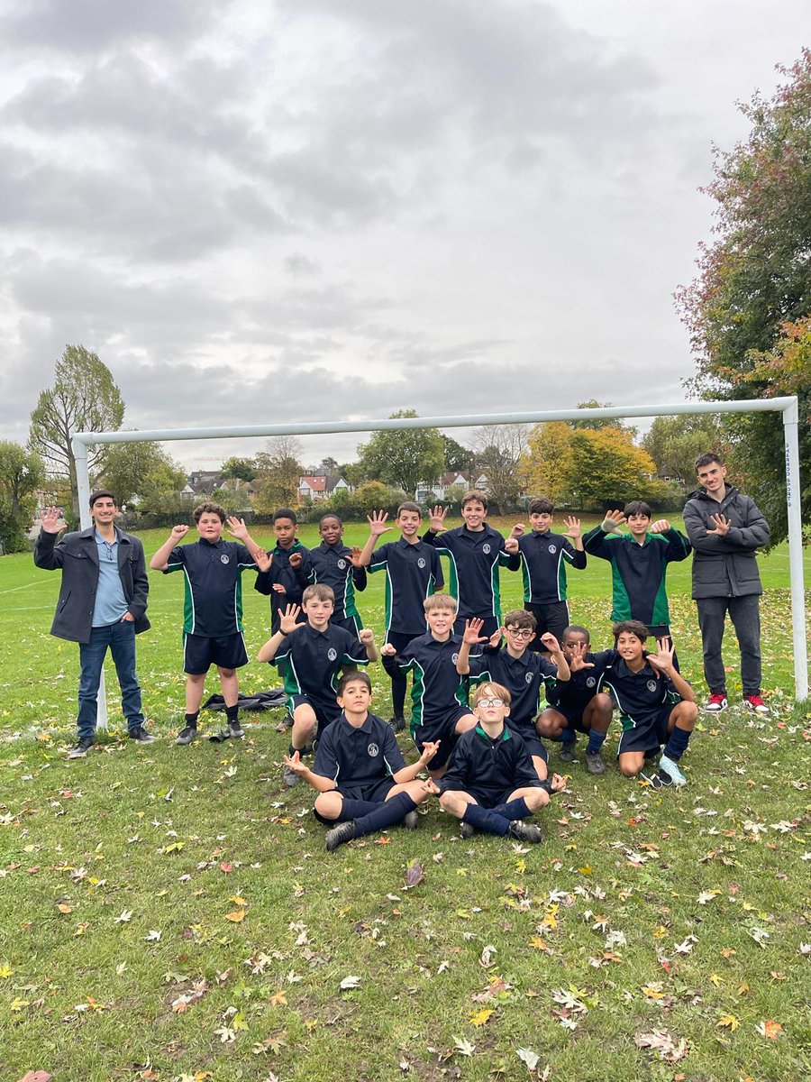 StAndrewTA tweet media