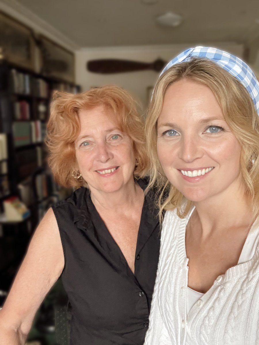 brooke_burfitt's tweet photo. Happy Birthday @LouiseBurfDons ! You are the most wonderful mother and grandmother. Thank you for always supporting fiercely your girls (and Daddy). We love you ๐ฅฐ
P.S #leopardprintheels 4 life
#birthdaygirl #throwback #mummyandme #grandma #lbd #happybirthday https://t.co/73swB6W19p