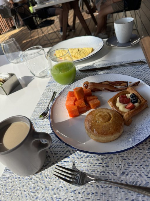 Watch Spencer Nicks's leaked NSFW photo on TwXstars