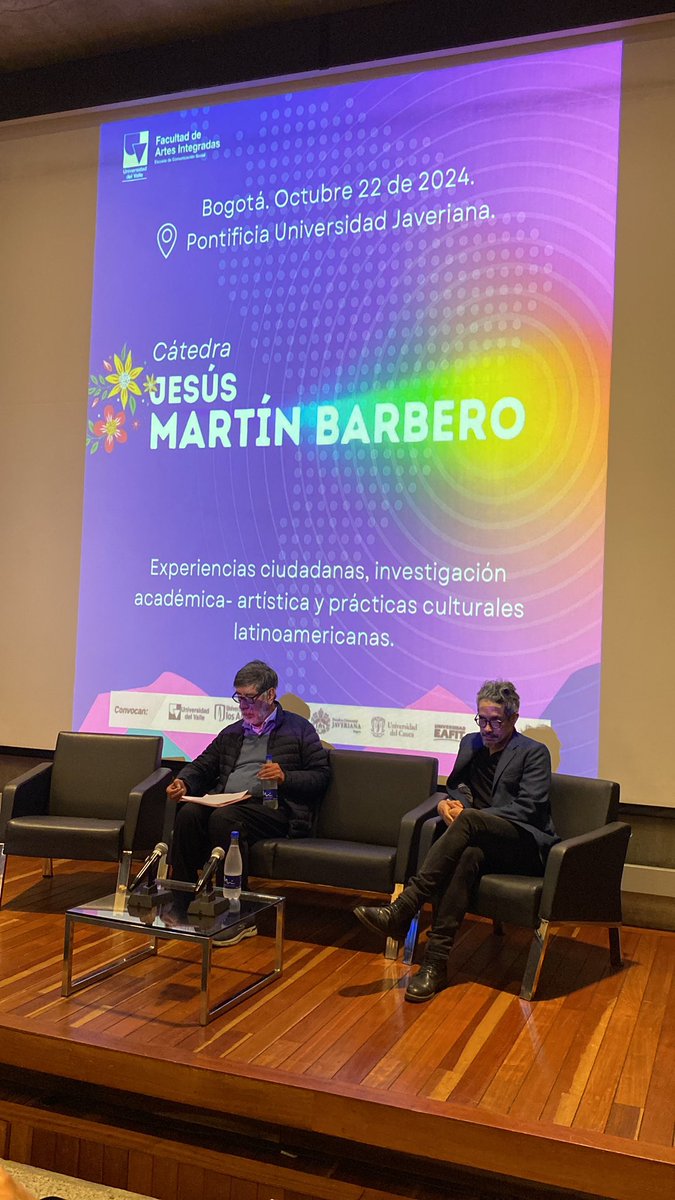 Hoy en Cátedra Jesús Martín Barbero en la <a href="/UniJaveriana/">Pontificia Universidad Javeriana</a> escuchando al siempre maestro Germán Rey <a href="/beatrizemarin/">beatrizelenamarin</a> de <a href="/upbcolombia/">UPB</a>