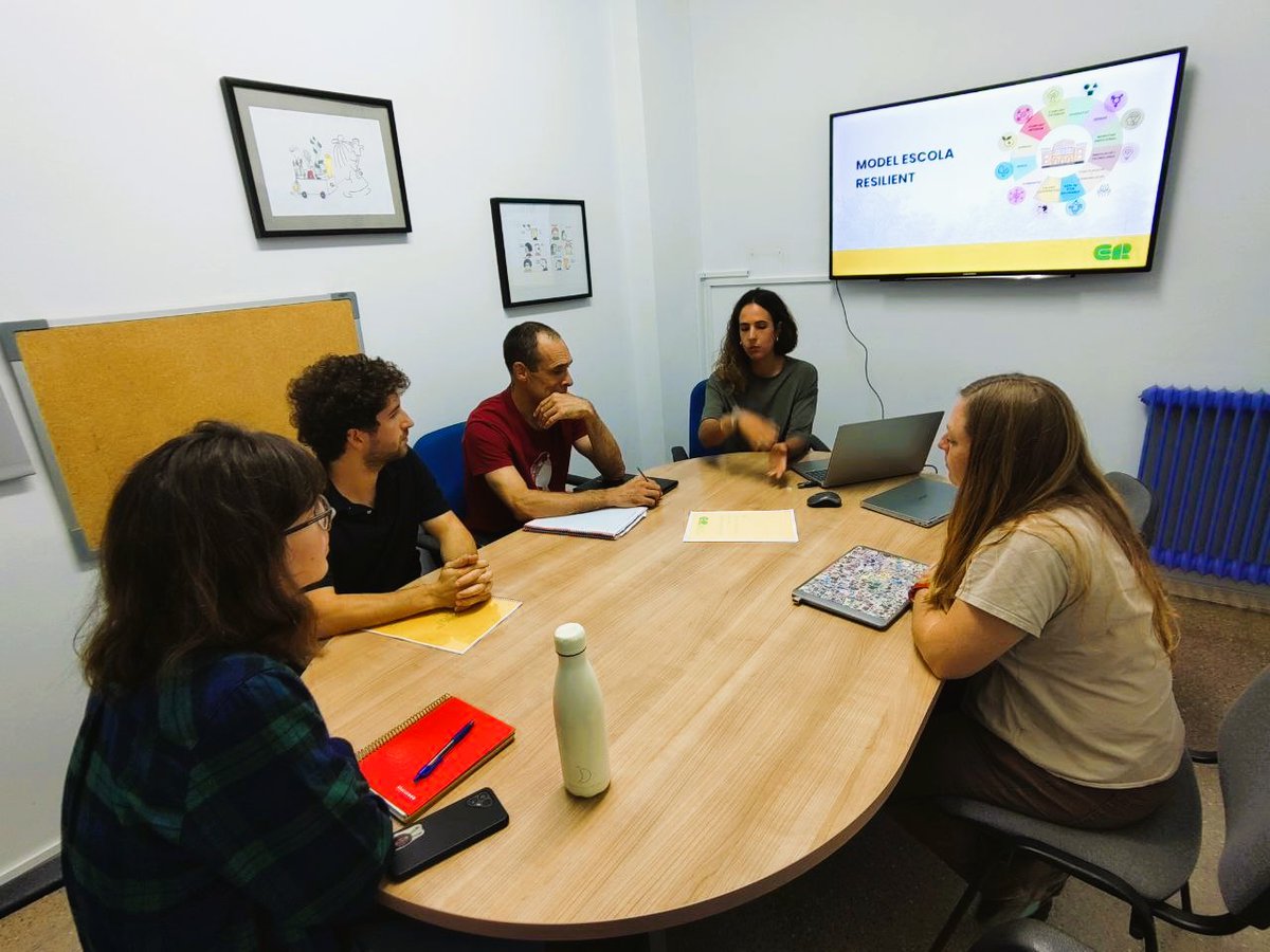 BATEC coop (@batec_coop) on Twitter photo 🟢Seguim amb els retorns a les escoles participants per comentar resultats dels diagnòstics i propostes de millora cap a centres més sostenibles 🌱💡💧
📢Vols saber-ne més? Apunta’t a la jornada de tancament del projecte el proper dimarts 29 octubre: batec.coop/events/jornada… 🟢Seguim amb els retorns a les escoles participants per comentar resultats dels diagnòstics i propostes de millora cap a centres més sostenibles 🌱💡💧
📢Vols saber-ne més? Apunta’t a la jornada de tancament del projecte el proper dimarts 29 octubre: batec.coop/events/jornada…