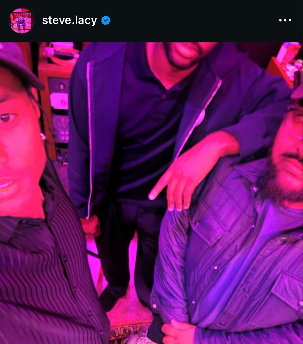 you’re listening to blonde tweet media