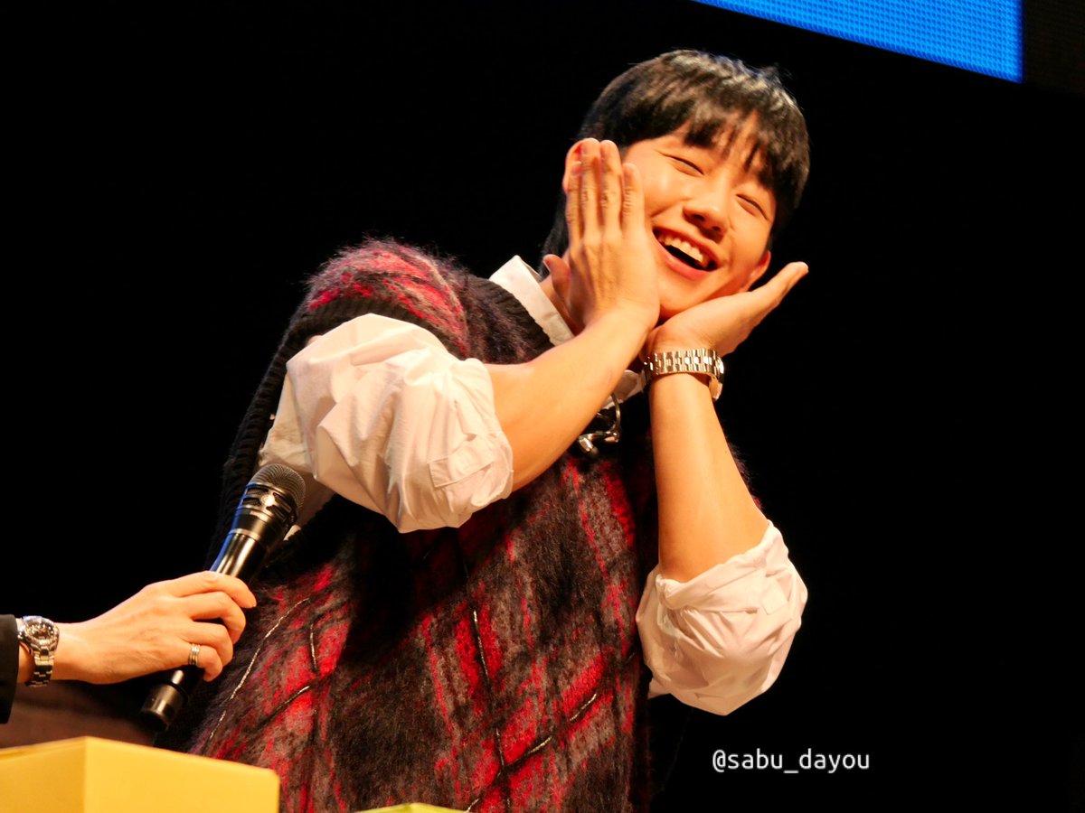 sabu_dayou's tweet photo. 20241020 정해인 일본 펜미팅

✨✨✨
정말 귀엽고 잘 생김 ………

#정해인
#チョンヘイン
#JungHaeain 
#FALLINGWITHYOU https://t.co/Wa2lSGikLB