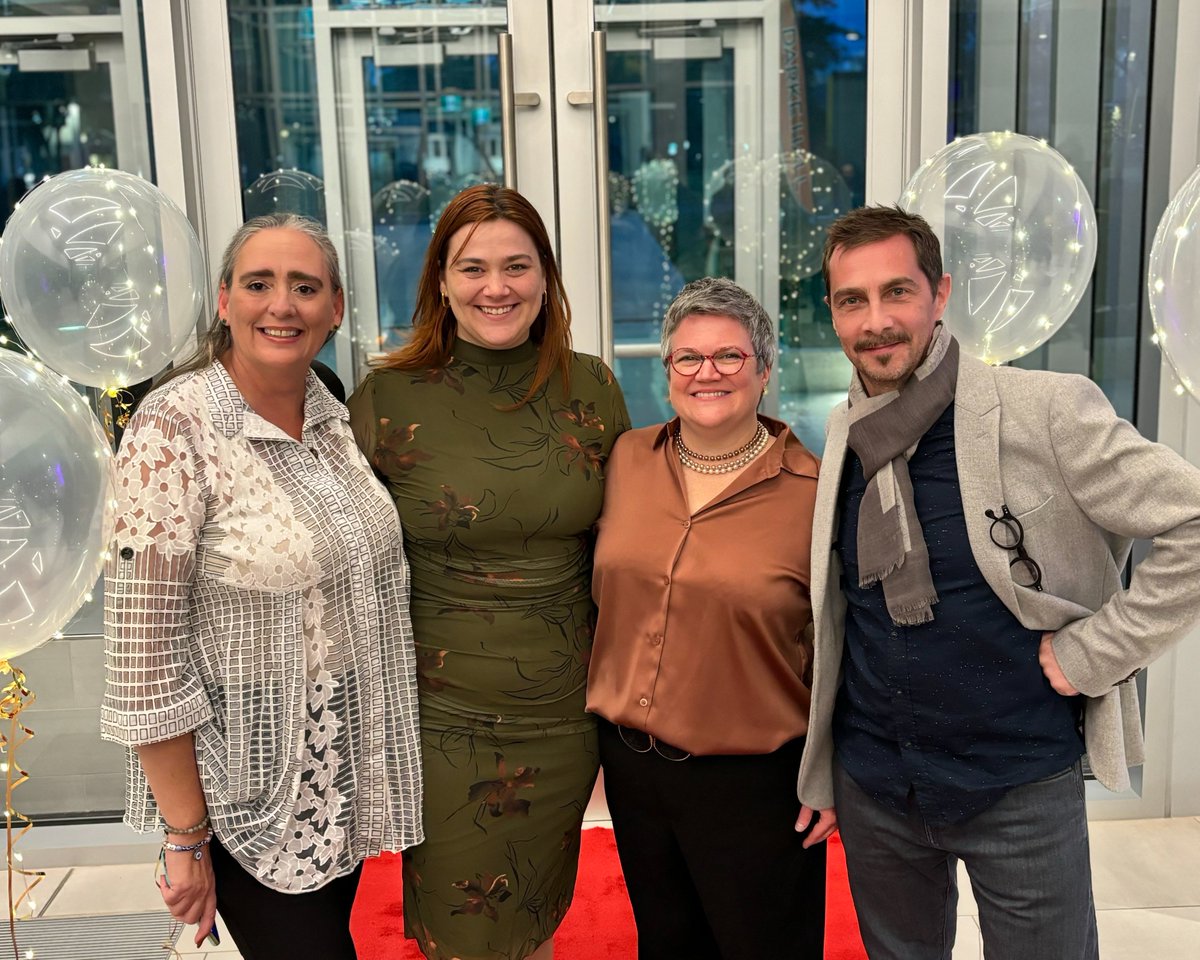 Samedi dernier, la FCCF était au Gala du 50e anniversaire du <a href="/CCFransaskois/">Conseil culturel FSK</a> à Régina.🎉Quel moment célébratoire! 50 ans à propulser le talent culturel et artistique et à faire communauté en français. Un grand bravo! Longue vie au Conseil culturel fransaskois! 👏⚜️