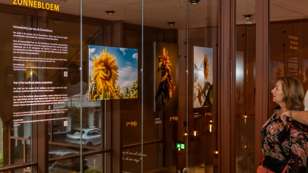 Foto-expositie in het kader van het jaar van de zonnebloem -  denuenensekrant.nl/l/61149