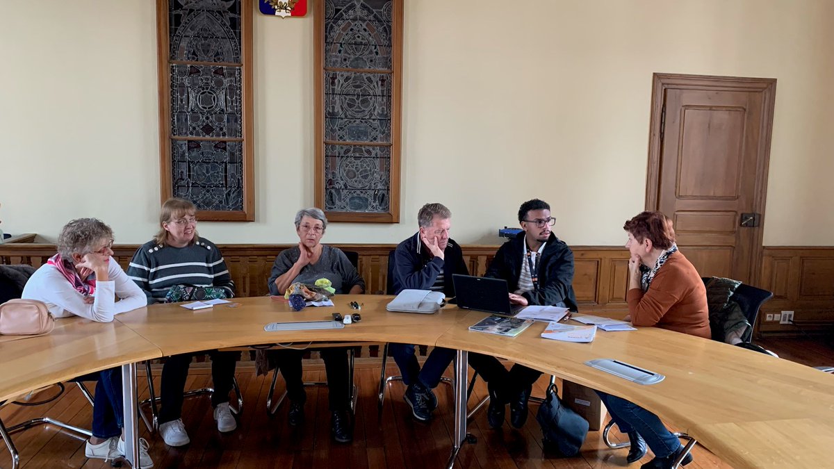 📢 Notre tournée de permanences fibre se poursuit ! Aujourd’hui, nous sommes à #Wittisheim, #Sundhouse et #Hilsenheim pour échanger sur la fibre optique et l’arrêt du réseau cuivre (ADSL). 

👉Nous sommes présents jusqu’à 18h à la Mairie d’Hilsenheim ! <a href="/Vialis_Colmar/">Vialis Colmar</a> #fibre