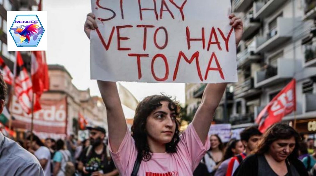 📢#Renace #22Oct 🇦🇷#Argentina Docentes universitarios argentinos realizan una huelga de 48 horas (lunes y martes) en contra del veto del presidente, Javier Milei, de la ley de financiación universitaria. #BRICS2024 #HuelgaGeneral