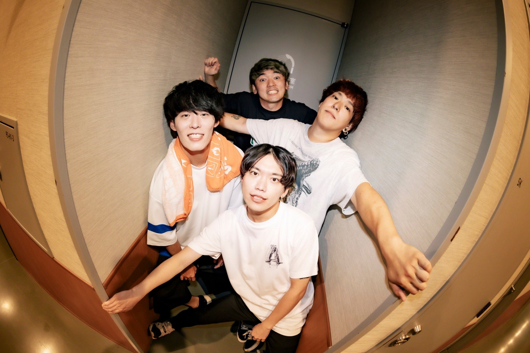 ライブ写真「14」 04 Limited Sazabys on X: 
