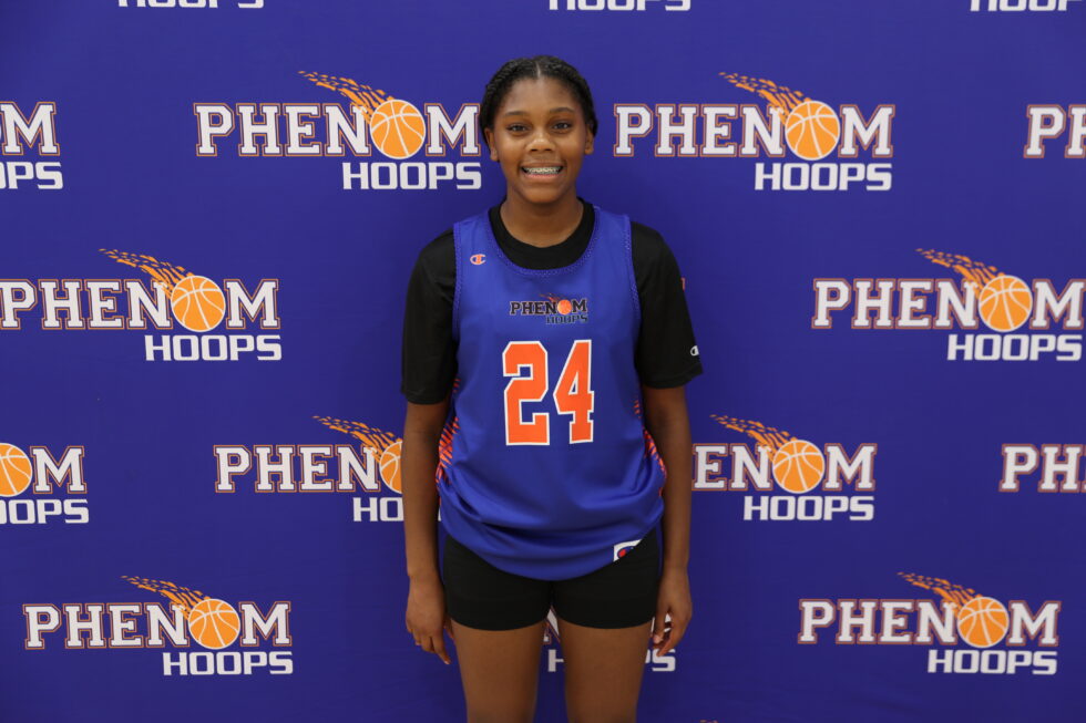 LadyPhenomHoops's tweet image. Lady Top 80 Camp Evaluations: Team 6
#LadyTop80 #LadyPhenom #PhenomHoops

'27 Faith Yon
'26 Ciara Stuart
'27 Ke'Nyia Young
'25 Breanna Perry
'25 Brelyn Miller
'27 Landry Tsujii
'25 Summer Haith
'26 Sarah Milsap
'28 Kassidy Tolliver
'27 Lenise Joseph

Read: phenomhoopreport.com/lady-top-80-ca…