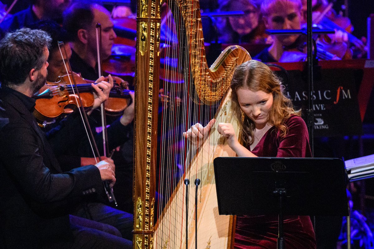 We enjoyed a wonderful performance from <a href="/alishuwsharp/">Alis Huws Harpist</a> at last night's <a href="/ClassicFM/">Classic FM</a> live! 

The latest single from Alis will be out this Friday on all streaming platforms. In the meantime, you can listen to this performance tonight at 8pm on Classic FM 📻🎶