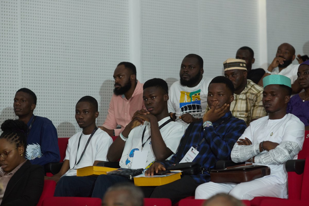 afrihackbox's tweet image. On Thursday, we made history by launching Afrihackbox by JustUnsecure (a leading non-profit organization focused on cybersecurity in Africa) in collaboration with Suwebatu AB 

Afrihackbox is Africa’s latest platform, offering FREE cybersecurity training to all.