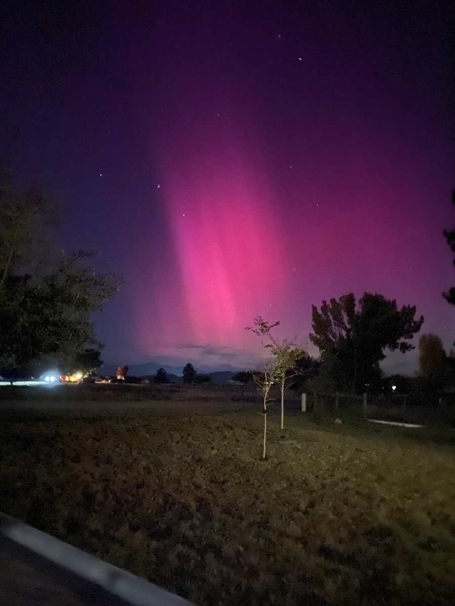 blakecrouch1's tweet image. If you see the aurora, it's too late... My novel RUN is out today from @randomhouse, wherever books are sold!