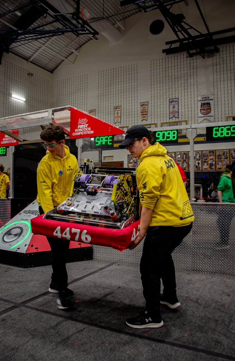 WAFFLESRobotics's tweet image. What a great way to end the season. We loved working with Team 2056 and Manitoulin Metal Robotics FRC 6865 on the first seed alliance! It was a battle to the top but we managed to come out as the 2024 STEMLey Cup champions. 

Can&apos;t wait to see what next season has to offer!!