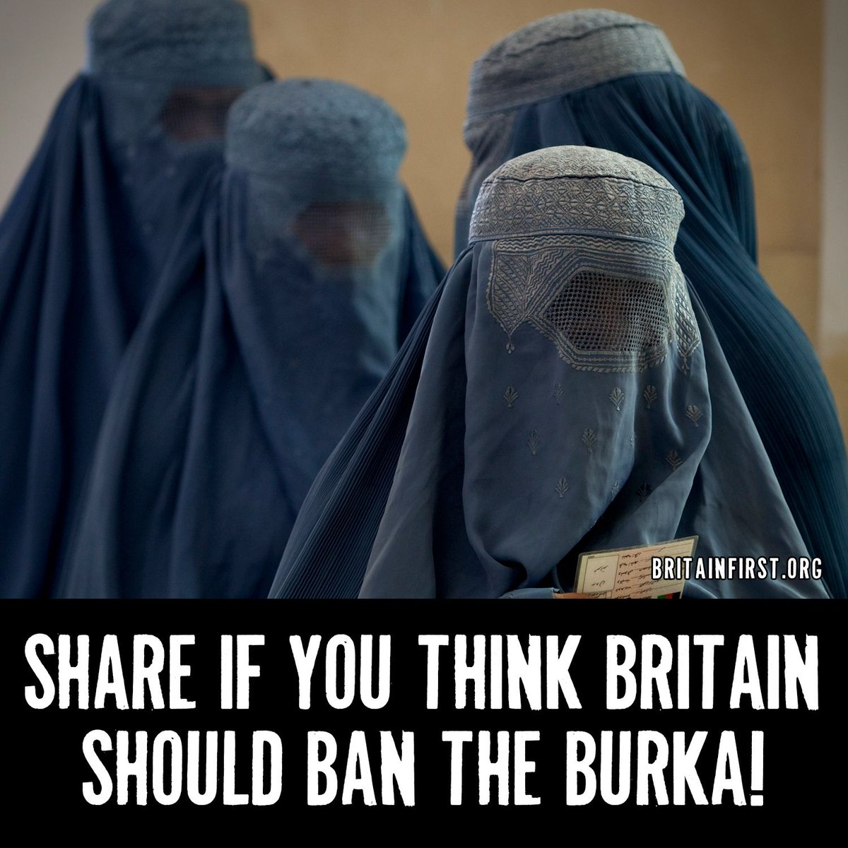AshleaSimonBF's tweet image. Should we ban the Burka??👇