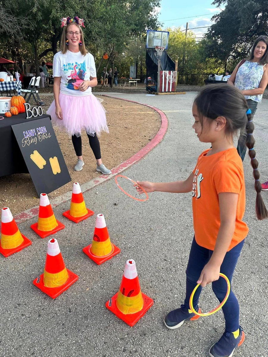 BRAINATIONInc's tweet photo. Thank you, families, for another fantastic Fall Fest! 🎃 It was a perfect night to showcase what happens when students, families, staff, and friends come together to connect, belong, and #findjoy! https://t.co/psh9RFKKTc