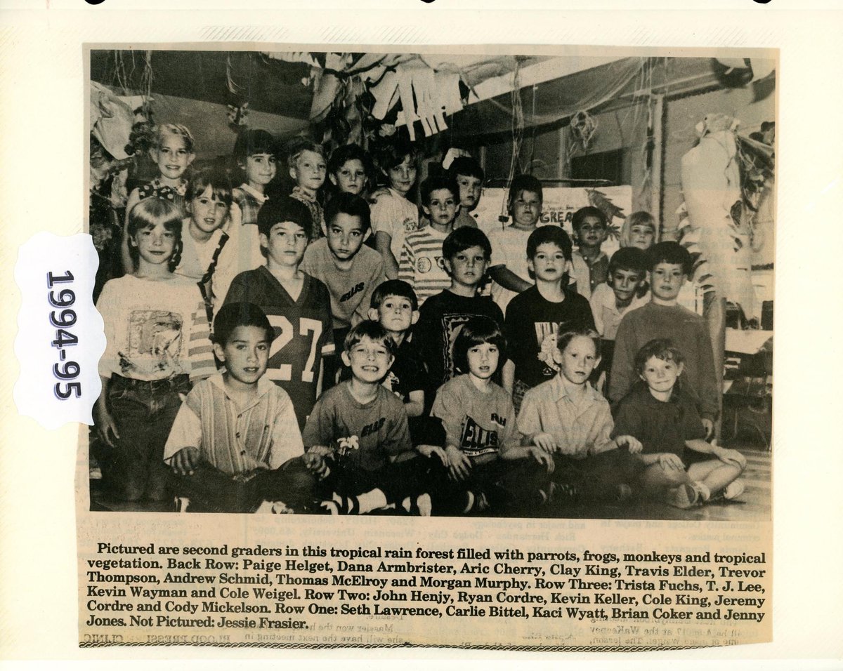 388Alumni's tweet photo. 2025 Alumni Banquet is going to be one big party! Class years ending with 0 &amp; 5 will be in the hot seat.

Class of 2005 will be celebrating their 20 year reunion.

Special thank you to Pauleen Edmonds for donating her scrapbook from years of teaching. 
#Alumni #EllisHighSchool 🚂 https://t.co/tiu7Sori8e