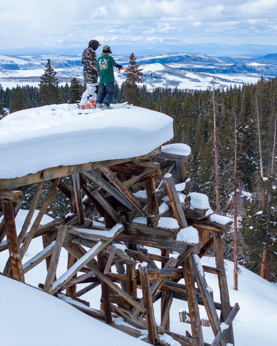 WagnerCustom's tweet image. Skis built for whatever you do. 🎿

Whether you’re carving down steep slopes, exploring backcountry powder, cruising groomers, or hucking yourself off of a historic mining trellis 😉, Wagner Skis are custom-built to match your unique style and performance needs.

Ready to take...