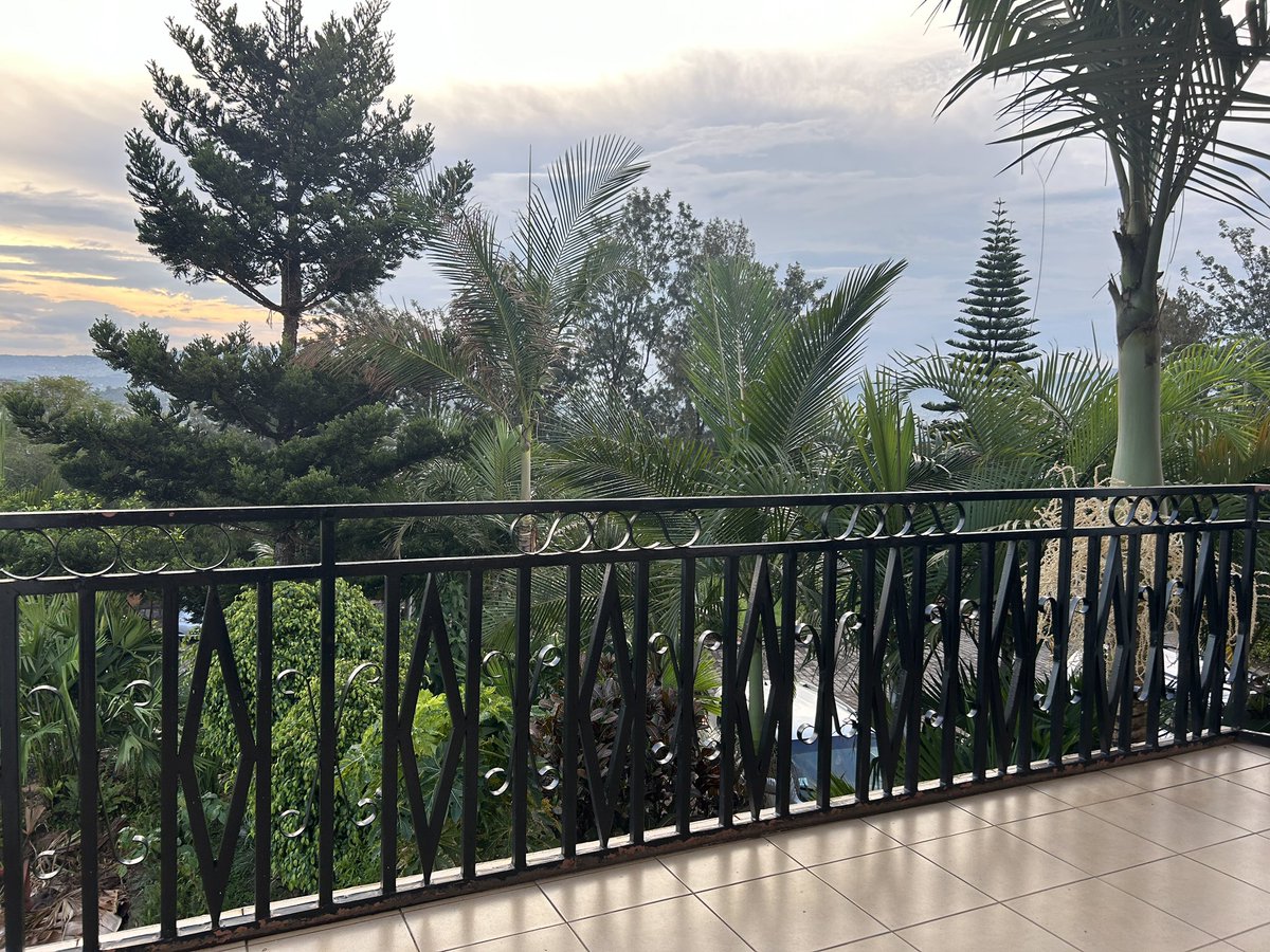 markonerock's tweet image. Lovely to be back in Rwanda. The view is good and the weather is great (apart from the occasional thunderstorms). Looking forward to a big weekend of training coaches and starting a new Institute cohort.