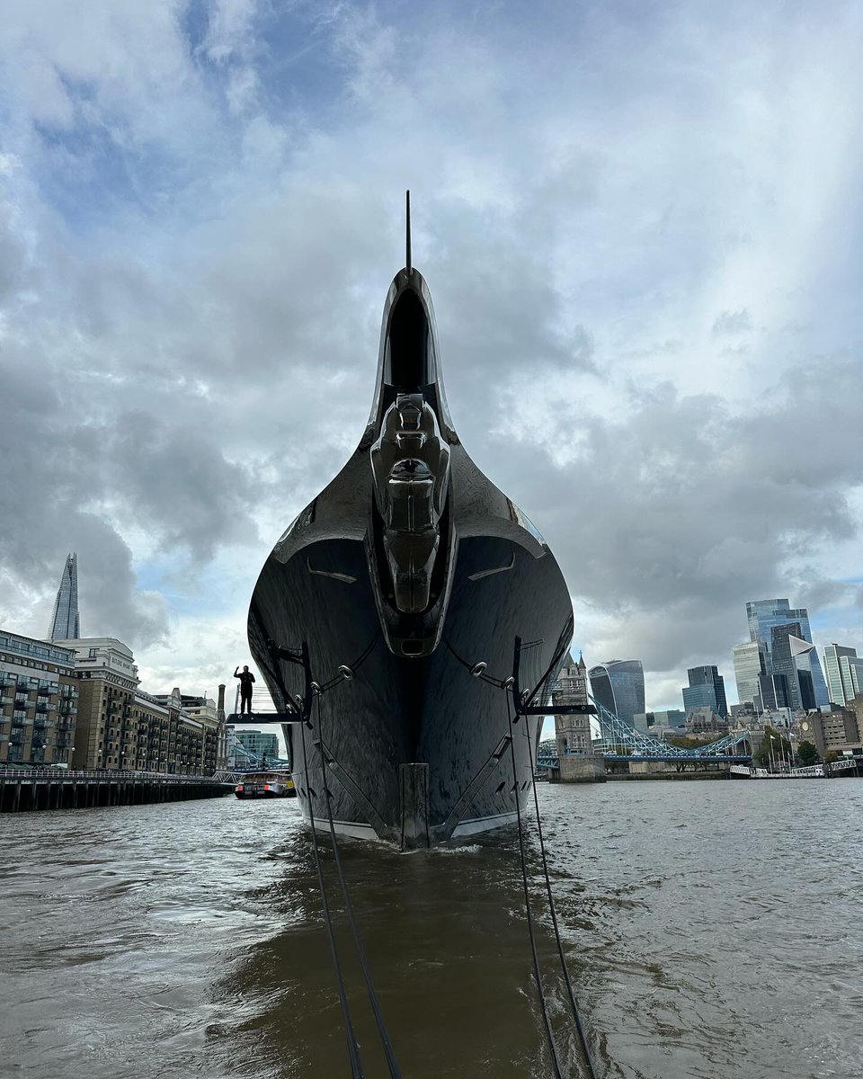 ᵀʰᵉ ᴸⁱqᵘⁱᵈ ᴴⁱᵍʰʷᵃʸ tweet media