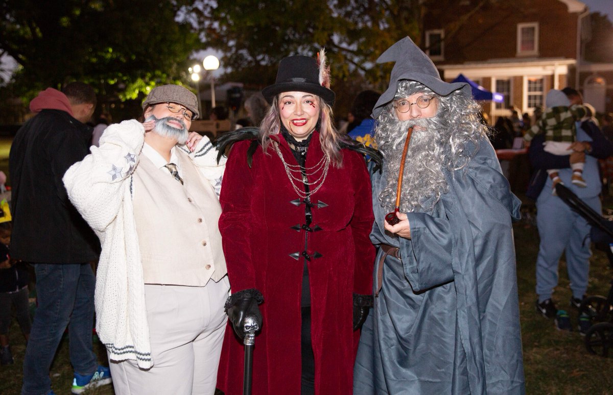 The College community enjoyed an evening of fall festivities at this year’s HarvestFest! 🎃🍂