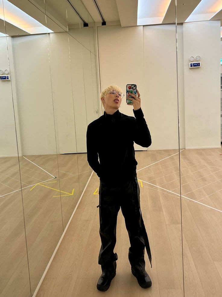 pisza_p1h's tweet photo. 난 이게 ㄹㅈㄷ 섹시사진들 이라고 생각함 https://t.co/j87jxSPR0G