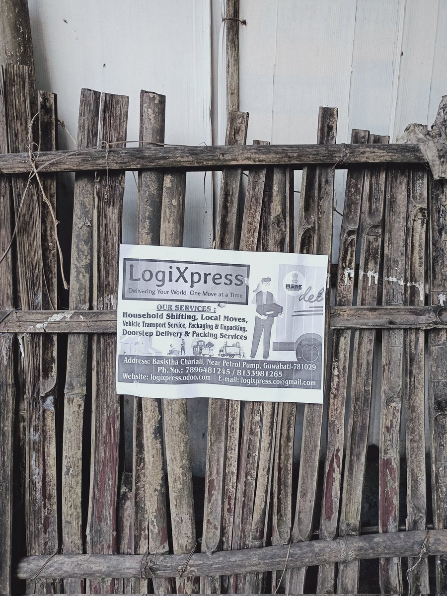 LogiXpress_co's tweet image. &quot;When you need logistics that&apos;s fast and reliable, and not like that &apos;waiting for the Wi-Fi to connect&apos; moment...🚚💨 Choose #LogiXpress for smooth deliveries every time! 📦😎 #LogisticsSolutions #NoLagHere&quot;