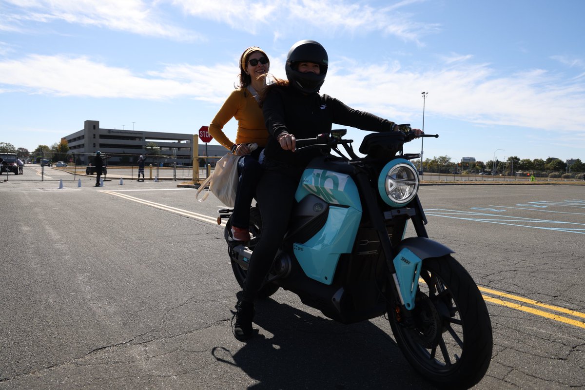Flyebike_'s tweet photo. [Test Riders Highlight] 🚴‍♂💨 Your experiences drive us to keep delivering the ultimate ride experience. 🙌⚡ 

Our new arrivals shown:
1- DP E Motorcycle
2- EK PRO 
3- FTC

#TestRide #Ebikes #electrifyexpo https://t.co/95IHmmGcXr