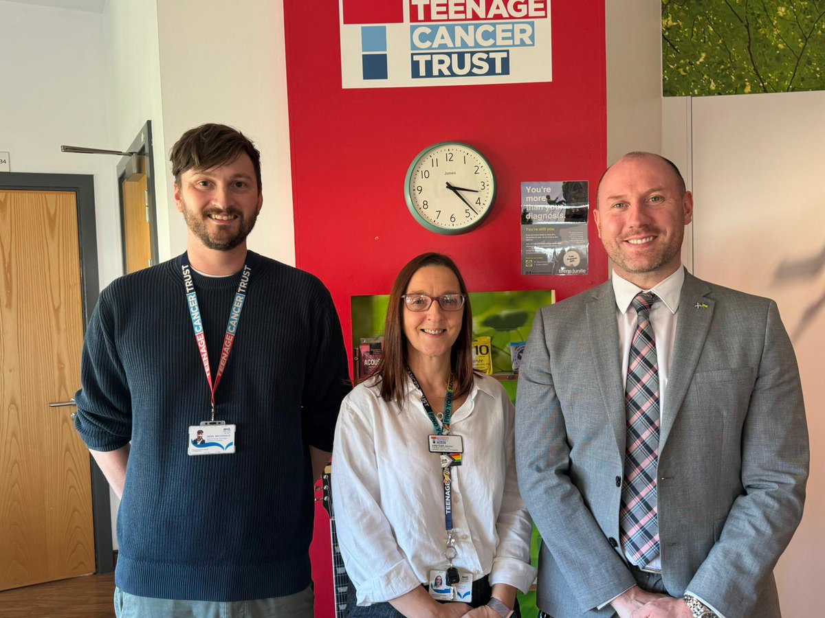 Teenage Cancer Trust (@teenagecancer) on Twitter photo This afternoon we welcomed <a href="/neilcgray/">Neil Gray MSP</a> to one of our units in Glasgow to see the facilities, meet our team and some of the young people we support.
We discussed specialist psychological support for young people with cancer across Scotland and how to ensure this is accessible. This afternoon we welcomed <a href="/neilcgray/">Neil Gray MSP</a> to one of our units in Glasgow to see the facilities, meet our team and some of the young people we support.
We discussed specialist psychological support for young people with cancer across Scotland and how to ensure this is accessible.