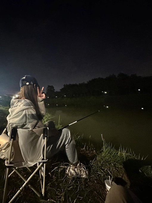 Encrypt_Kate's tweet image. 夜はここで釣りをします。たくさんのことが得られればと思います🌹🥰