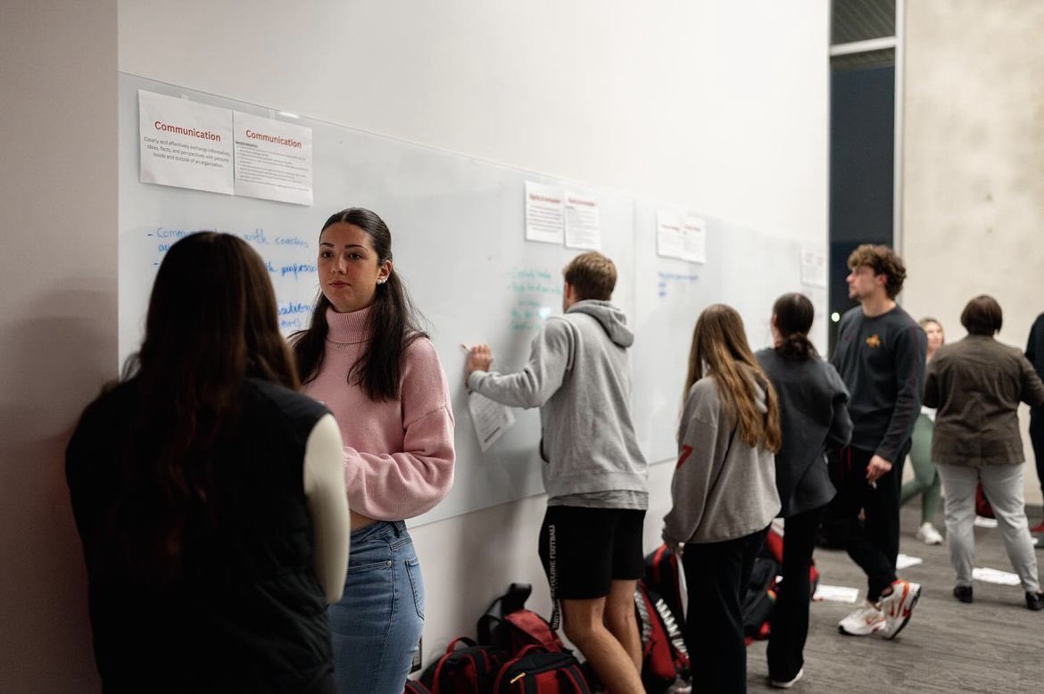 ISUathletes's tweet photo. Last week, our student-athletes took a step towards their future at our Making the Connection event! They explored how to leverage the skills they’ve developed as student-athletes, learned how to maximize LinkedIn, and gained key insights from an amazing panel of professionals! https://t.co/ZKrVJooE8r