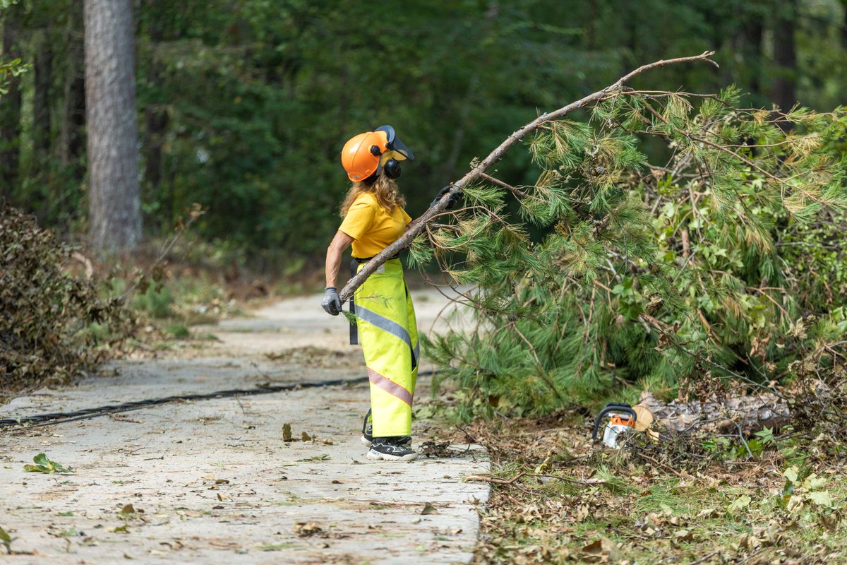 To date, MODR has completed over 200 jobs in the Augusta, GA area, but we still have more! There are nearly 400 remaining jobs just at our site!  Continue to pray for all involved!
To see how you can Pray, Give, or Go, go to modr.org