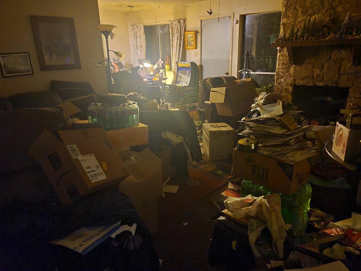 Asmongold's tweet image. Let there be light
(All remaining boxes have been designated to go to charity)