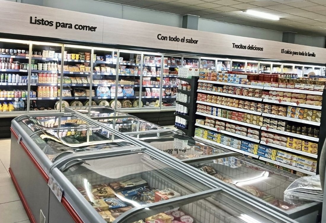 🔈Supermercados Suma desembarca en Murcia con la apertura de seis establecimientos. 

La cadena granadina Tu Super es la responsable de su gestión como franquicias.

Es el resultado de un acuerdo entre Transgourmet y Tu Super desde 2021 para expandir el modelo innovador de los