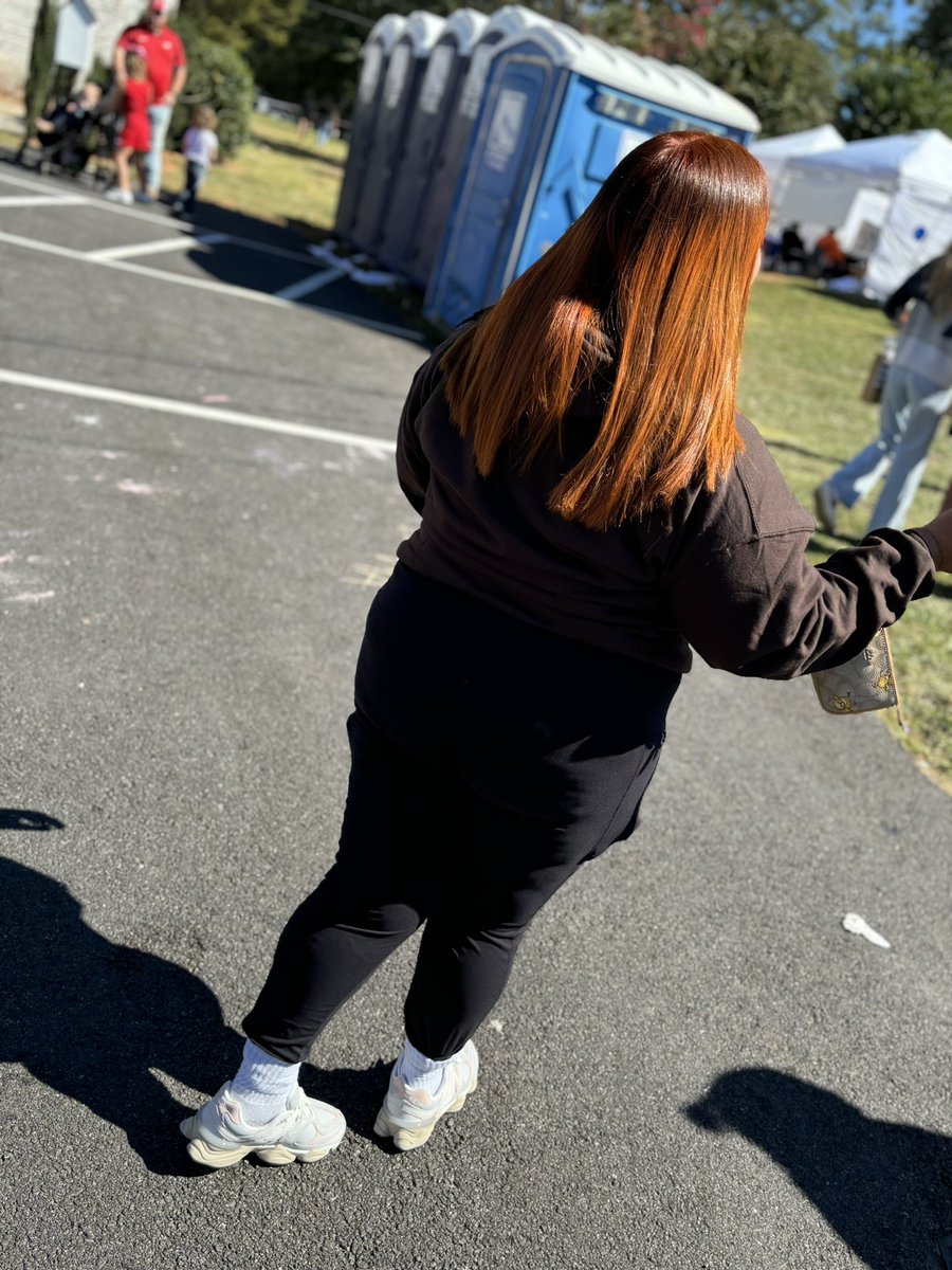 Im__attractive's tweet photo. 🧡🤎 https://t.co/nWWl5uk7jS