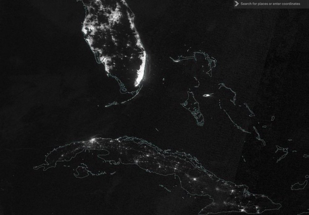 DEVOLUCIONARIOS's tweet photo. Imágenes satelitales compartidas por Ryan Berg, cortesía de la NASA, revelan el impacto devastador del mal manejo del Partido Comunista en Cuba. 

Las fotos, que muestran el antes y después del apagón que ha afectado a la isla durante varios días, destacan la gravedad de la situación.

#AbajoElComunismo