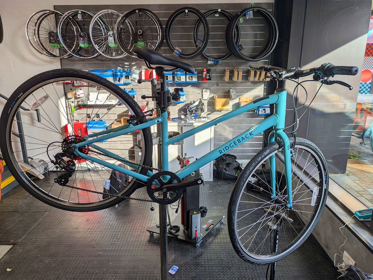 Blown away by the warm welcome from @eddington_camb residents! 🚴‍♀️💨 We’ve already built our first "bike baby" – a baby-blue Ridgeback, born in our workshop! 💙

Haven’t visited yet? Pop by and say hi! We’re open Mon-Fri 8:30-5 &amp; Sat 9:30-4.

#EddingtonCambridge #NewBikeShop