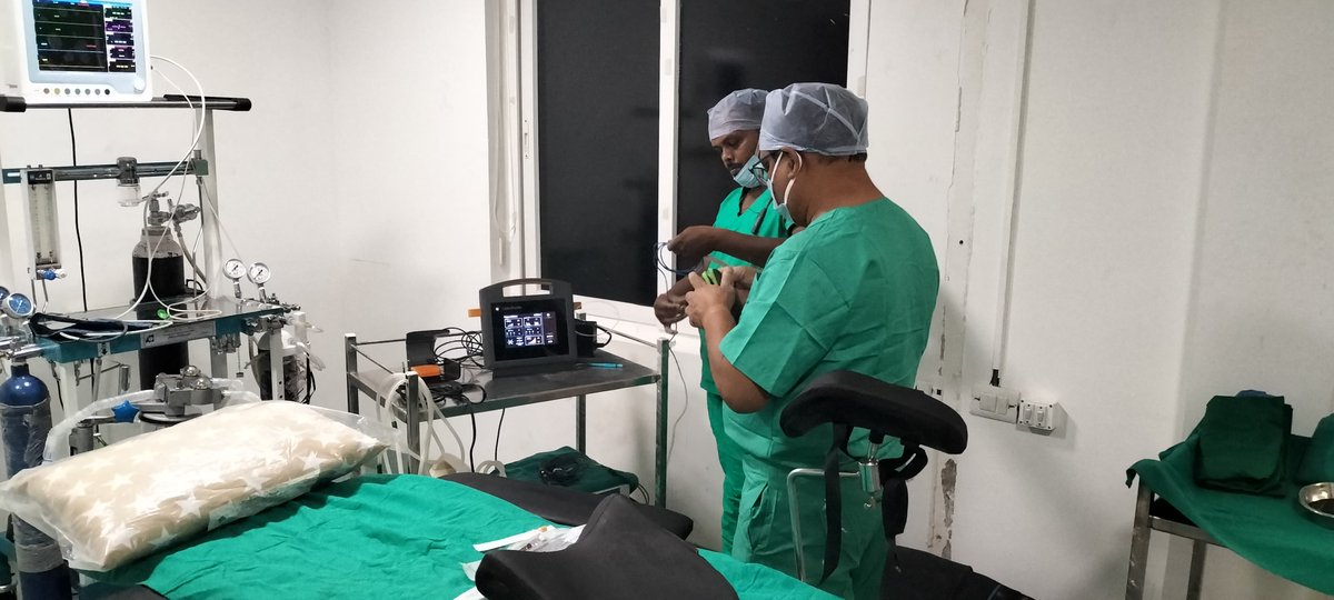 SimpleeKare's tweet photo. 1/6 🏥 A 60-year-old woman underwent successful surgery for a chronic anal fissure at SimpleeKare Hospital, guided by senior consultant Dr. Purna Chandra Sahoo. Here’s her journey to recovery! #AnalFissure #SimpleeKareHospital https://t.co/7L0f6WMk2f